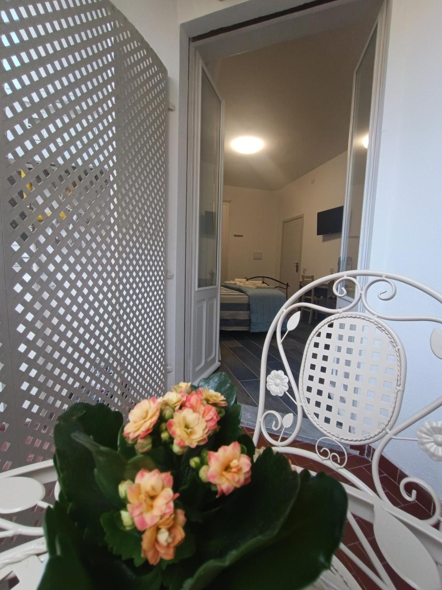 Porto Sicuro By Hospitality Sardinia Hotel Cagliari Bagian luar foto